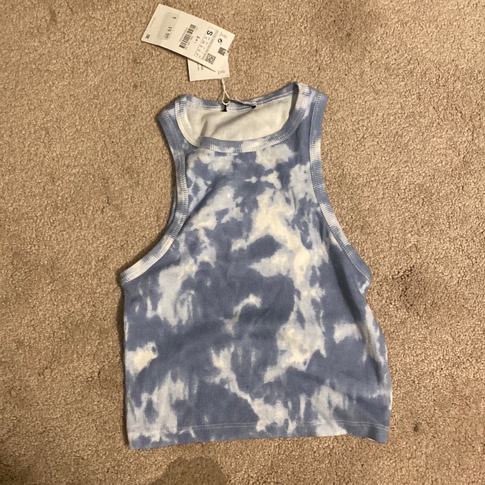 Zara crop top size small, tie dye